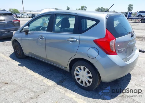 2015 Nissan Versa Note S (Sr)/S Plus/Sl/Sr/Sv z USA, uszkodzony, nr VIN 3N1CE2CP6FL376719